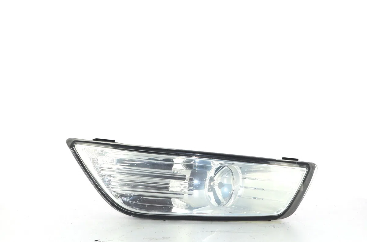 Phare antibrouillard avant droit Ford MONDEO IV (BA7) 1.8 tdci (2007-2015) occasion
