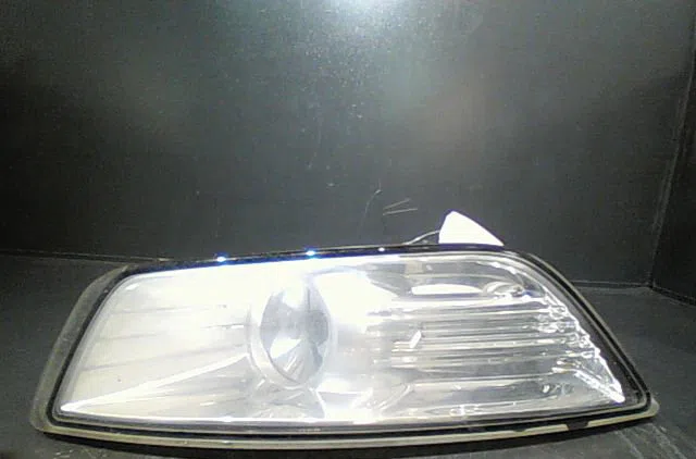 Phare antibrouillard avant droit Ford MONDEO IV (BA7) 2.0 tdci (2007-2015) occasion