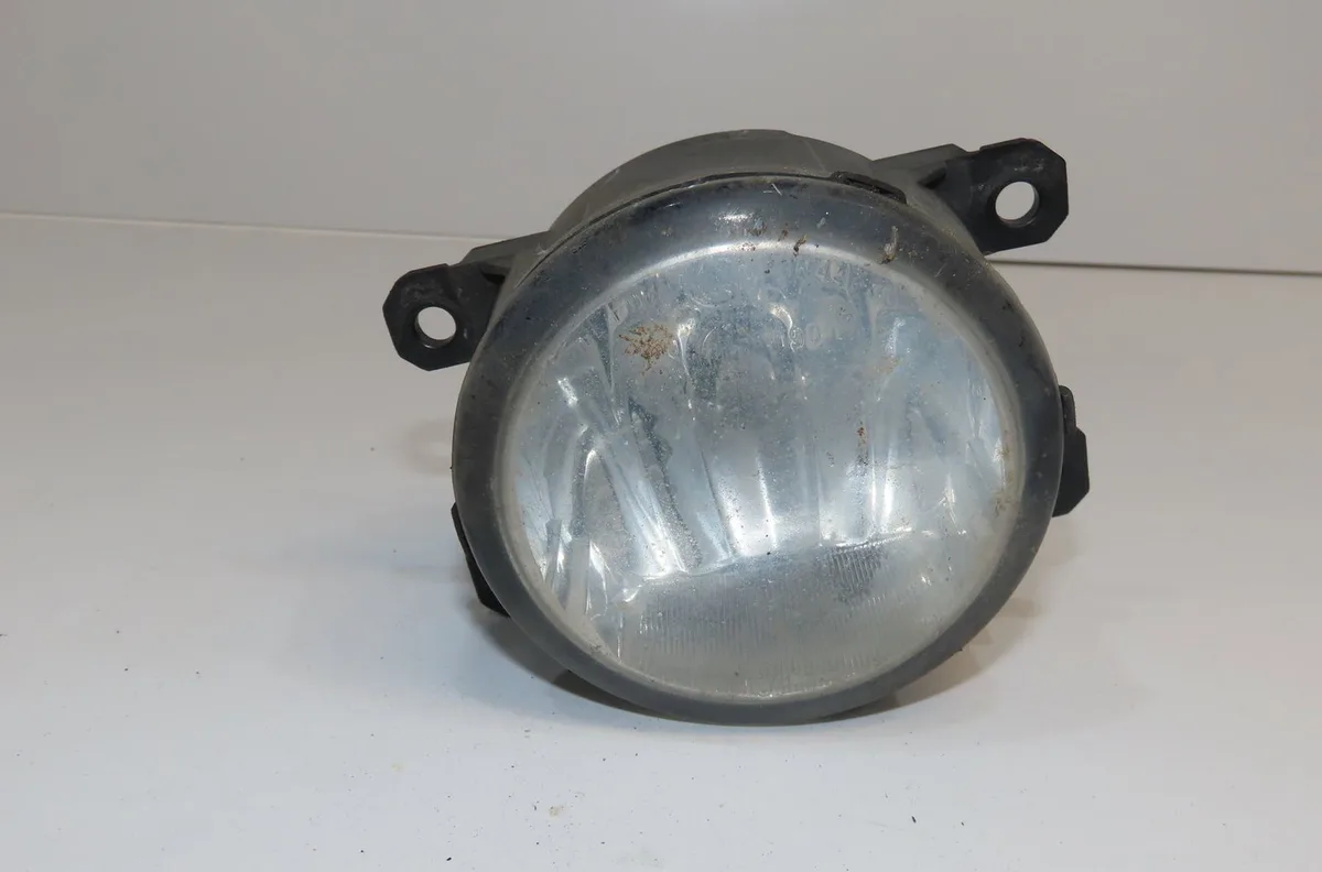 Phare antibrouillard avant droit Honda CIVIC IX (FK) 1.6 i-dtec (fk3) (2013) occasion