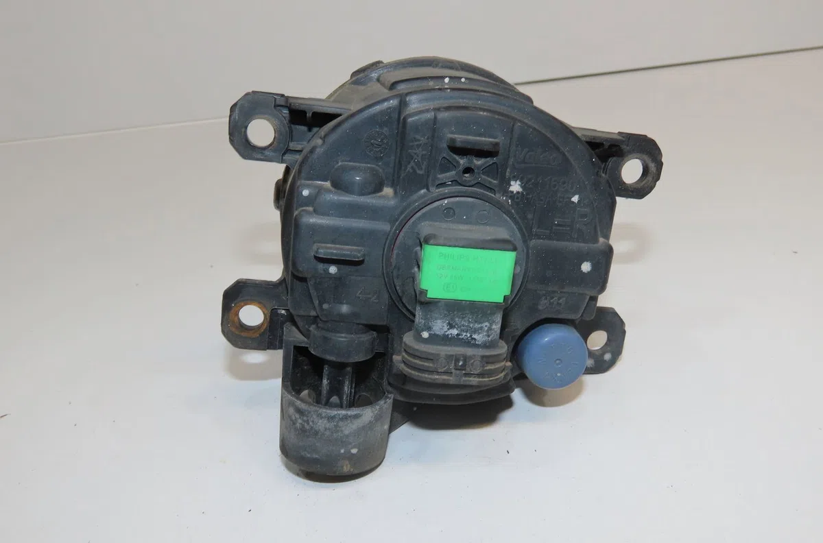 Phare antibrouillard avant droit Honda CIVIC IX (FK) 1.6 i-dtec (fk3) (2013) occasion