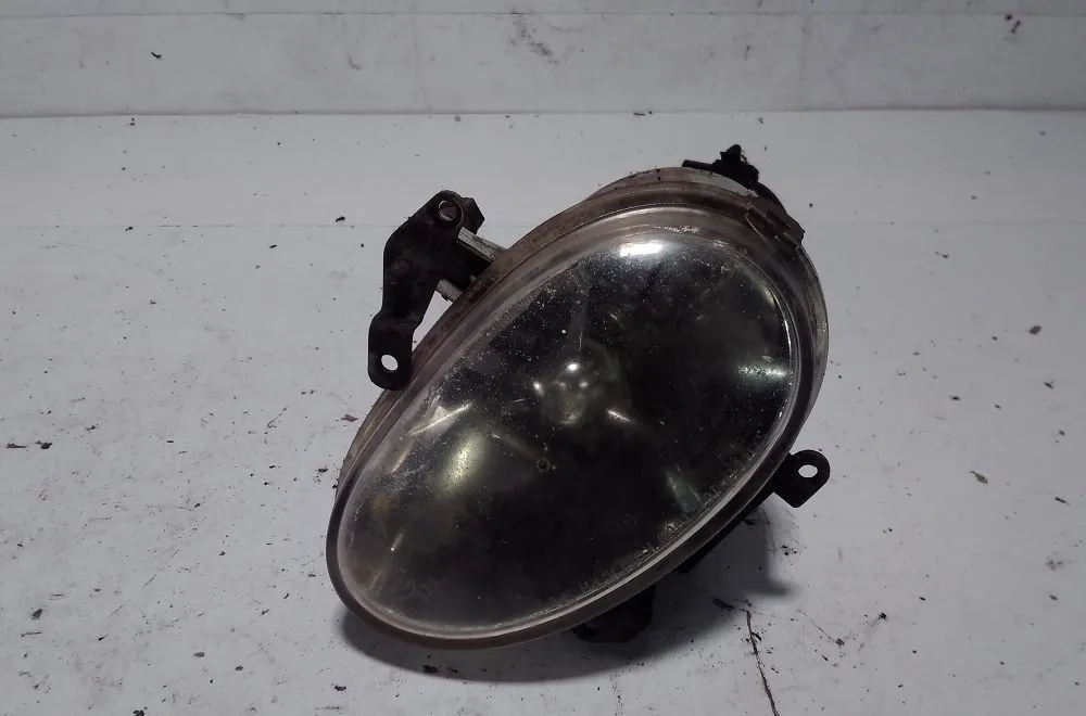 Phare antibrouillard avant droit HYUNDAI ATOS I 1.0 59ch occasion
