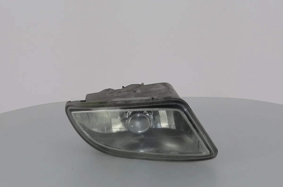 Phare antibrouillard avant droit Hyundai COUPE I (RD) 1.6 16v (1998-2002) occasion