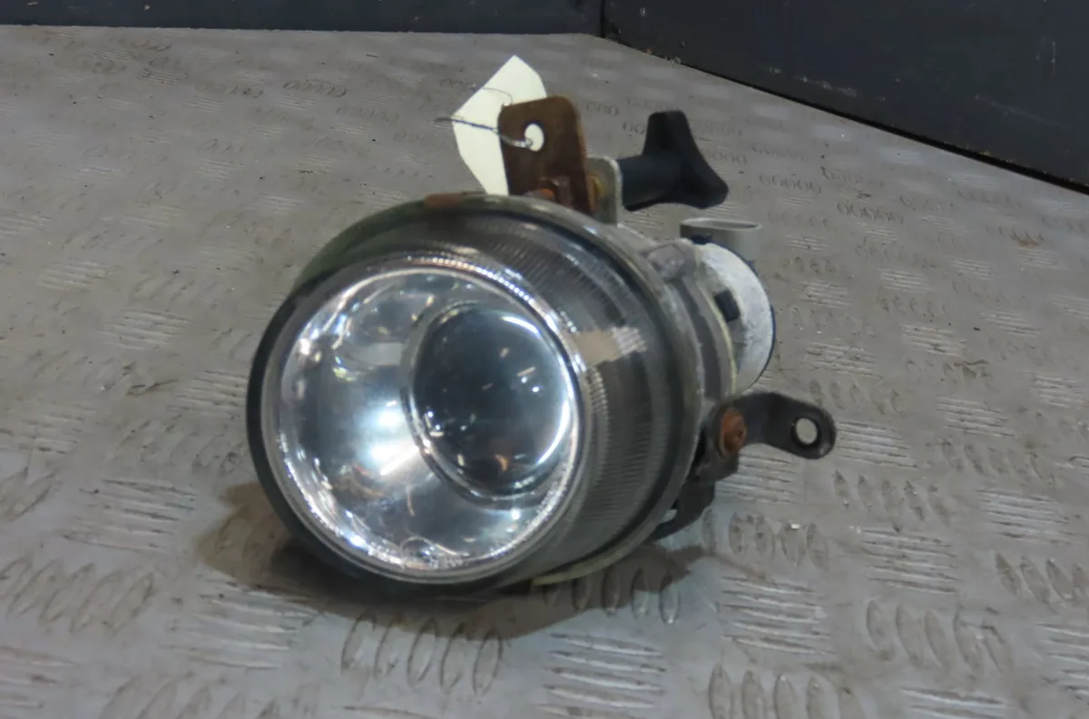 Phare antibrouillard avant droit Hyundai COUPE II (GK) 2.0 (2002-2009) occasion