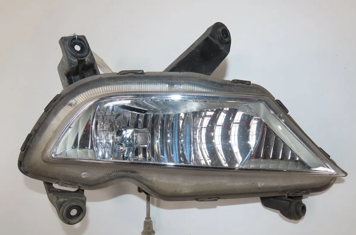 Phare antibrouillard avant droit Hyundai I20 II (GB, IB) 1.2 (2014) occasion