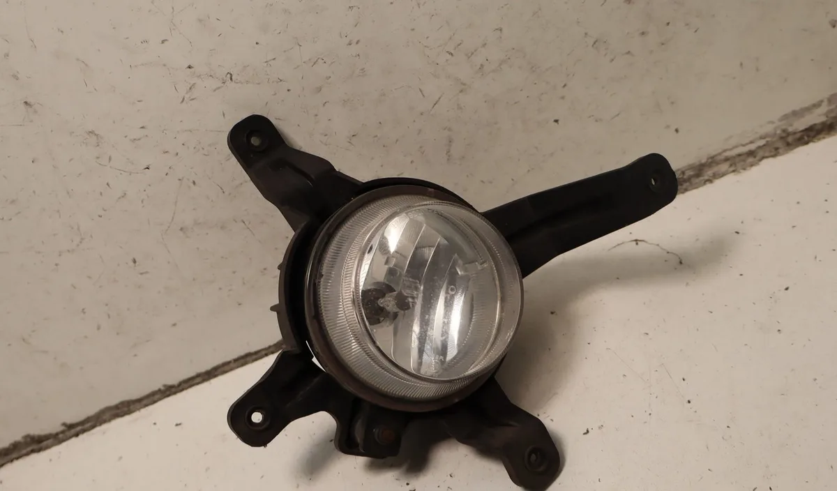 Phare antibrouillard avant droit Hyundai Ix35 (LM, EL, ELH) 2.0 crdi (2012) occasion