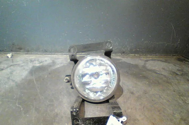 Phare antibrouillard avant droit HYUNDAI TUCSON 2006 occasion