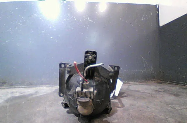Phare antibrouillard avant droit HYUNDAI TUCSON 2006 occasion