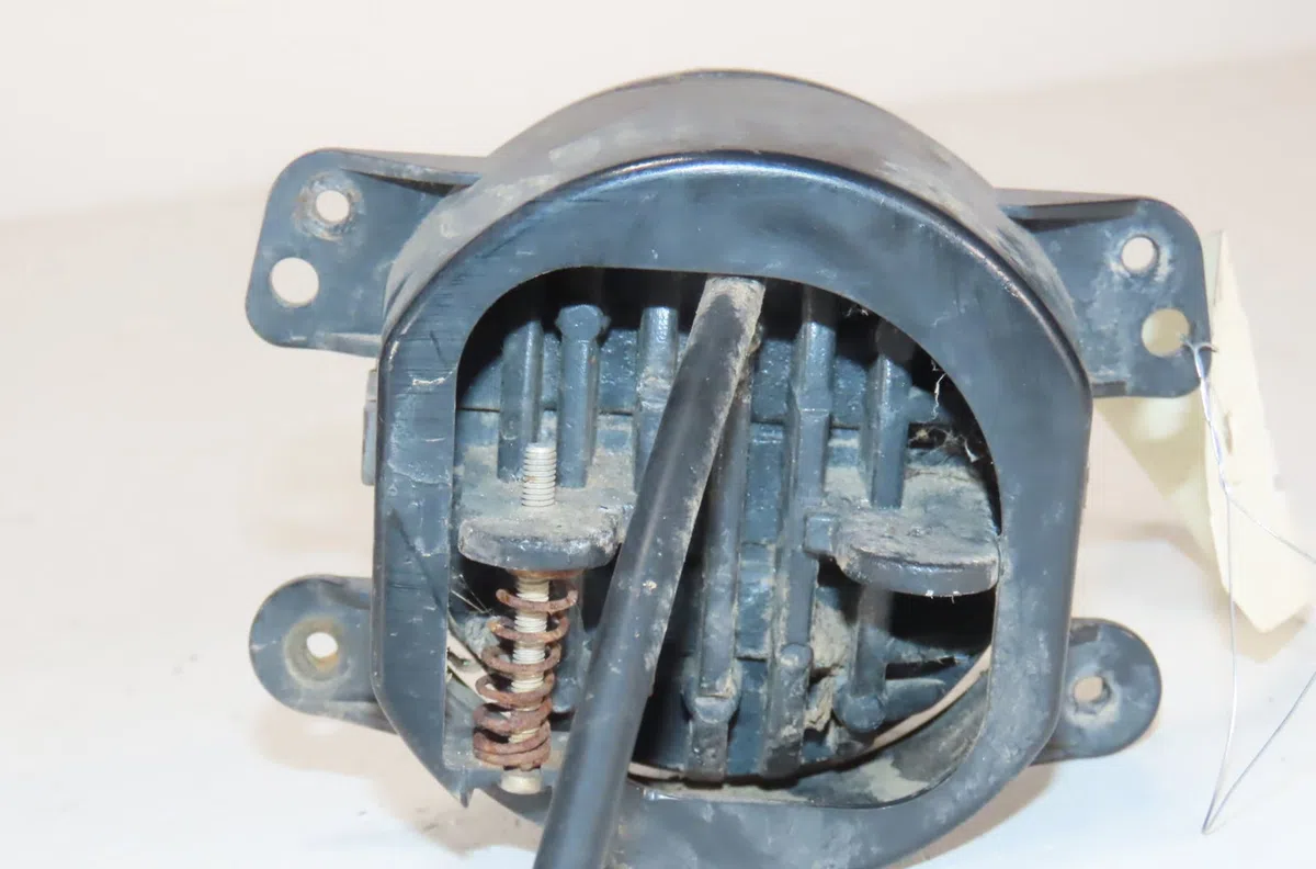 Phare antibrouillard avant droit Jeep WRANGLER III (JK) 2.8 crd (2010) occasion