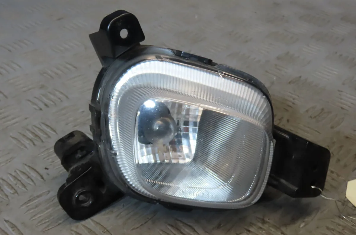 Phare antibrouillard avant droit KIA PICANTO occasion