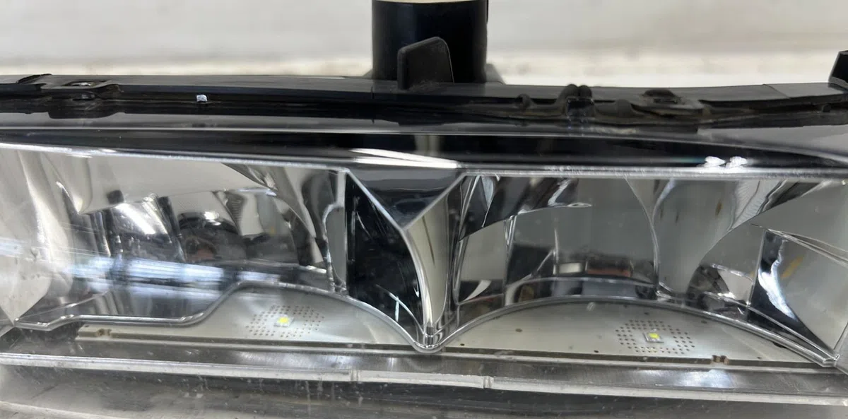 Phare antibrouillard avant droit LAND ROVER RANGE ROVER 2 SPORT PHASE 1 occasion