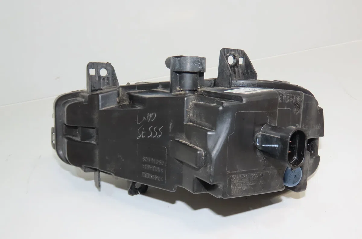 Phare antibrouillard avant droit Land rover RANGE ROVER EVOQUE (L538) 2.2 d 4x4 (2011-2019) occasion