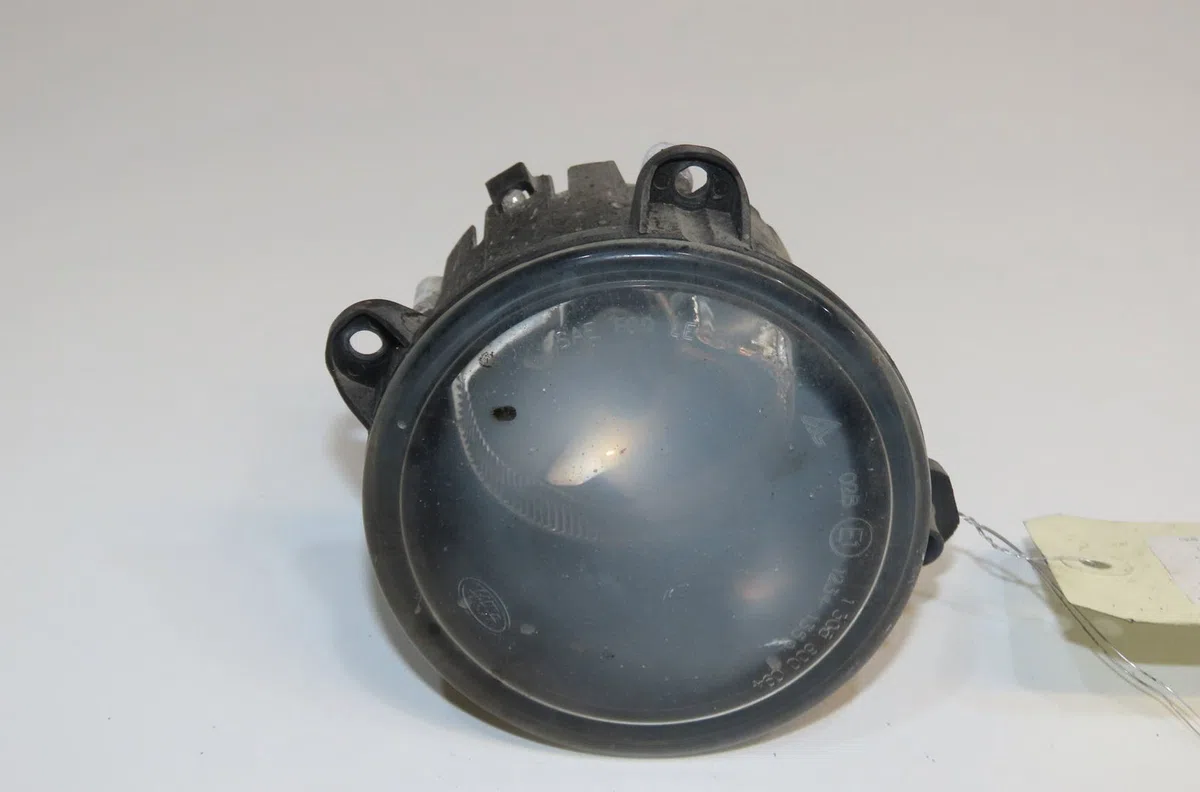 Phare antibrouillard avant droit Land rover RANGE ROVER SPORT I (L320) 2.7 d 4x4 (2005-2013) occasion