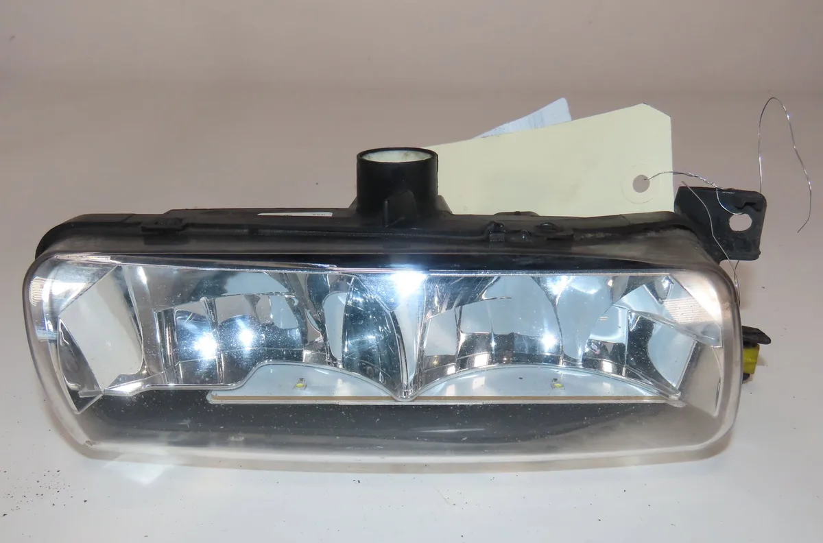 Phare antibrouillard avant droit Land rover RANGE ROVER SPORT II (L494) 3.0 tdv6 4x4 (2013) occasion