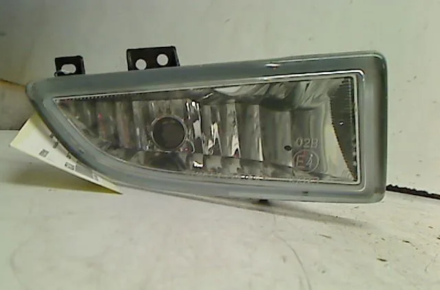 Phare antibrouillard avant droit Mazda 2 (DY) 1.25 (dy3w) (2003-2007) occasion