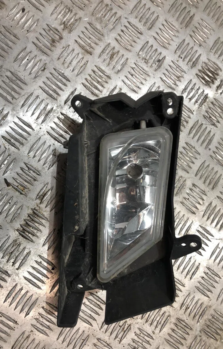 Phare antibrouillard avant droit MAZDA 3 2 PHASE 1 occasion