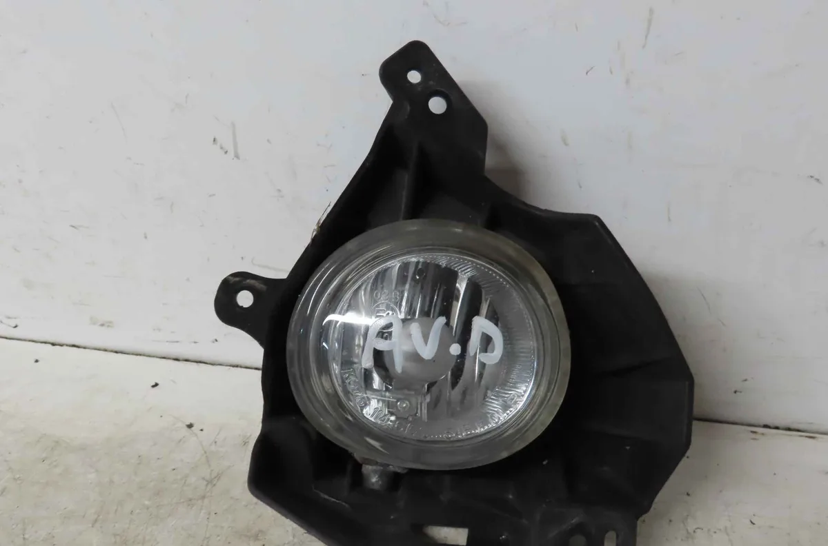 Phare antibrouillard avant droit MAZDA MAZDA 2 II occasion