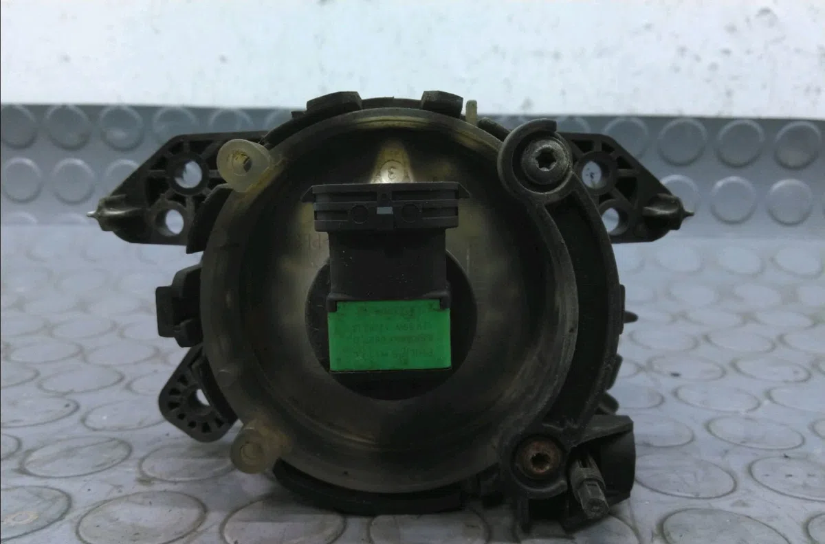 Phare antibrouillard avant droit Mercedes-benz CLASSE A (W169) A 200 cdi (169.008, 169.308) (2004-2012) 5 portes occasio