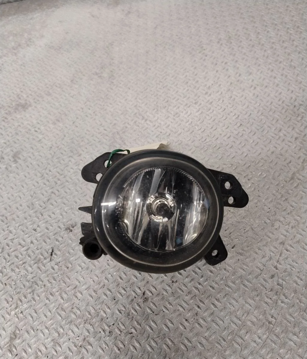 Phare antibrouillard avant droit MERCEDES CLASSE A 169  CLASSE A 169 PHASE 2 occasion