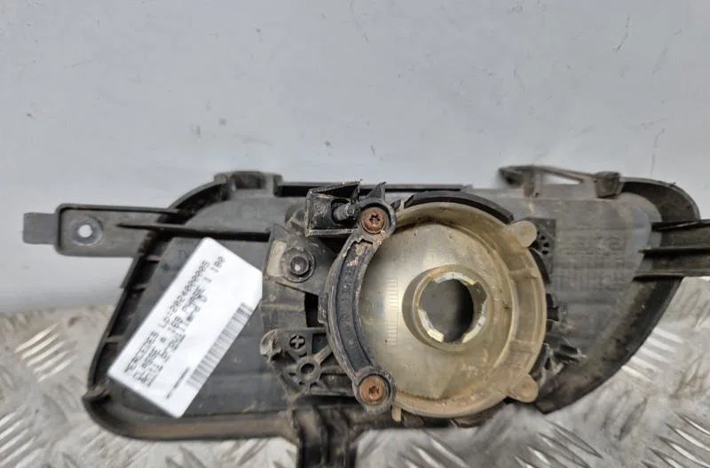 Phare antibrouillard avant droit MERCEDES CLASSE A 169 PHASE 1 occasion