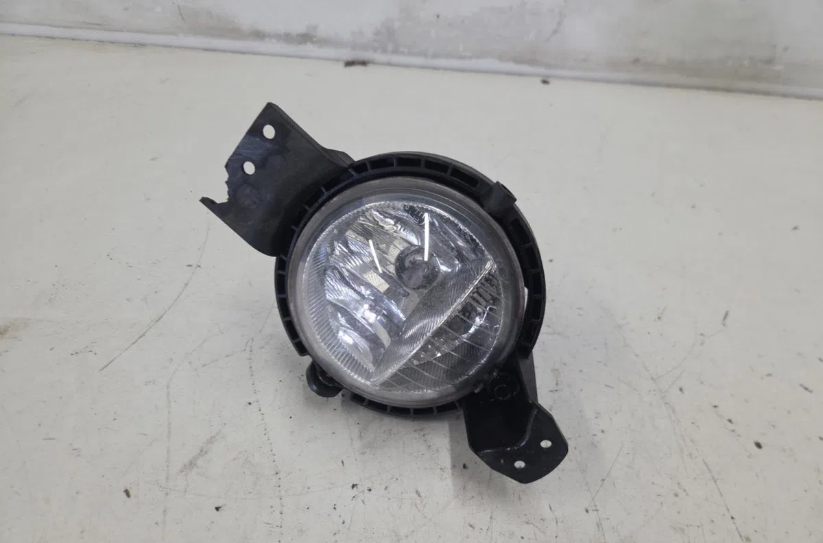 Phare antibrouillard avant droit MINI MINI 2 R61 PACEMAN COUPE occasion