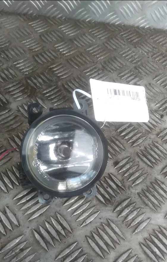 Phare antibrouillard avant droit Mitsubishi PAJERO IV (V8_W, V9_W) 3.2 di-d (v88w, v98w) (2007) occasion