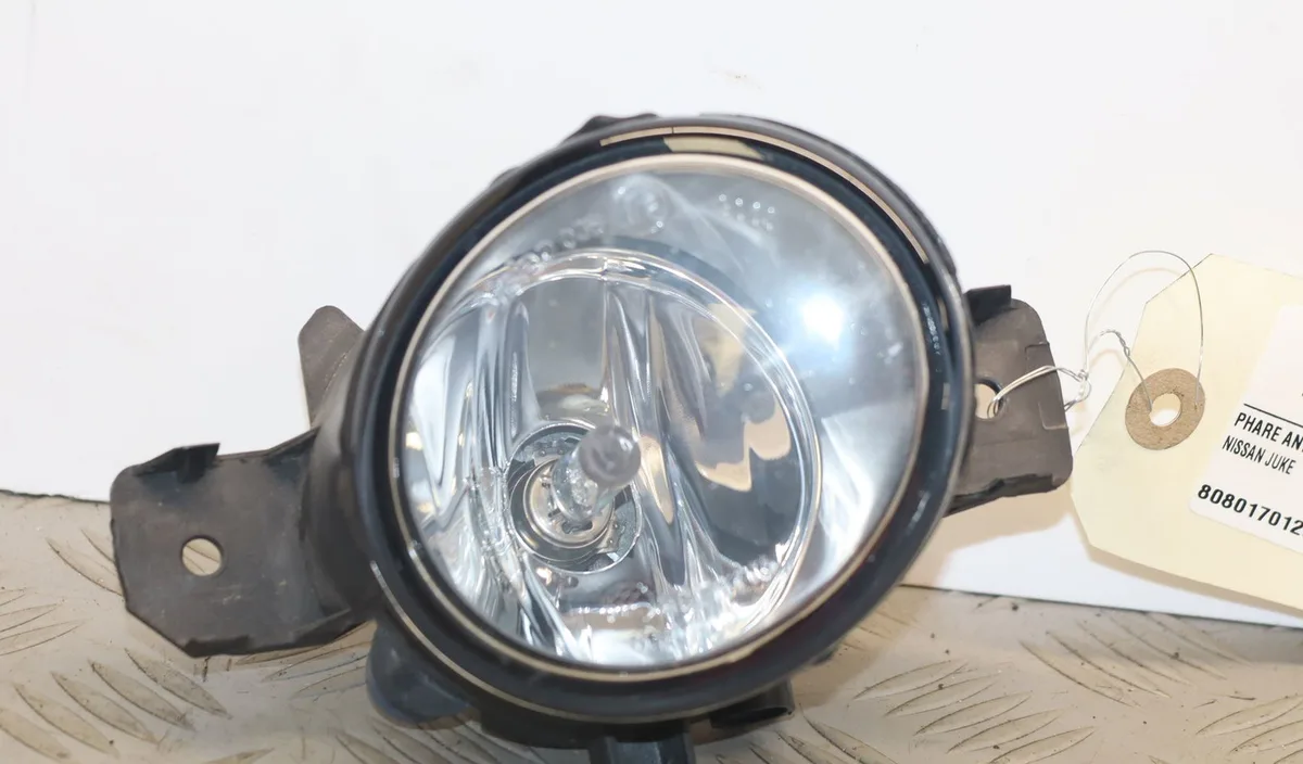 Phare antibrouillard avant droit Nissan JUKE (F15) 1.2 dig-t (2014) occasion