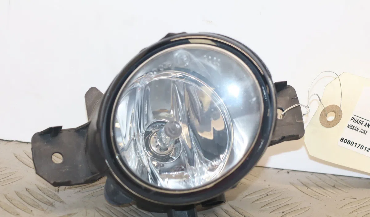 Phare antibrouillard avant droit Nissan JUKE (F15) 1.2 dig-t (2014) occasion