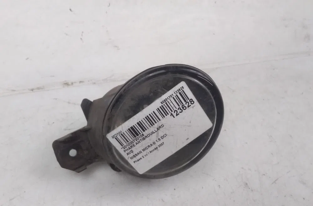 Phare antibrouillard avant droit NISSAN MICRA 2007 occasion