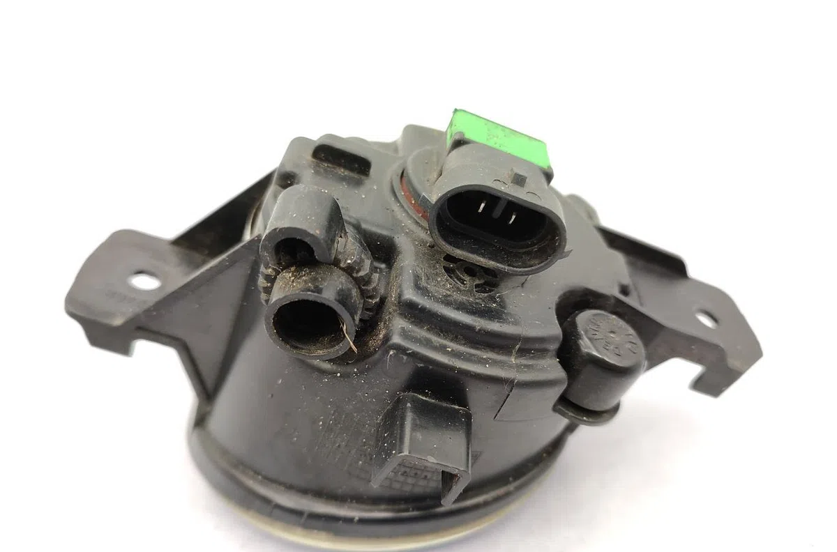 Phare antibrouillard avant droit NISSAN MICRA 3 PHASE 2 occasion