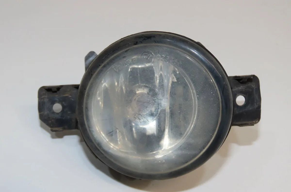 Phare antibrouillard avant droit Nissan MICRA III (K12) 1.4 16v (2003-2010) occasion