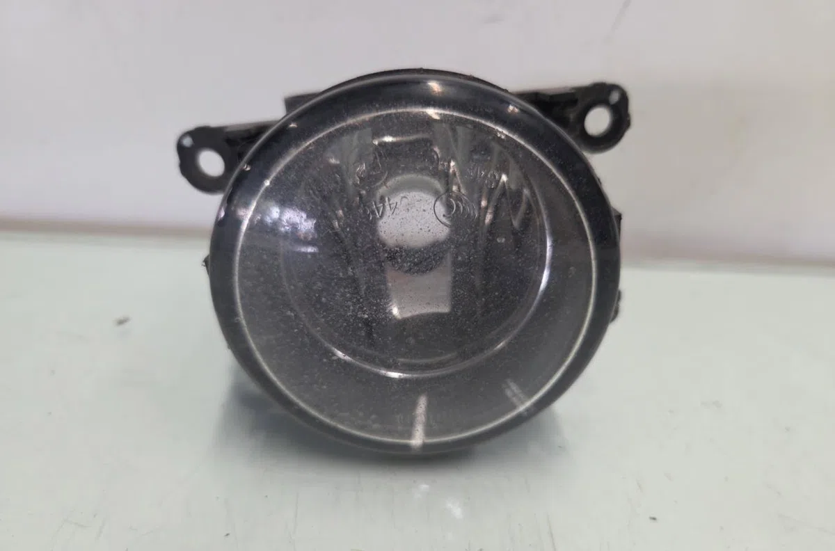 Phare antibrouillard avant droit NISSAN NOTE 1 PHASE 2 occasion