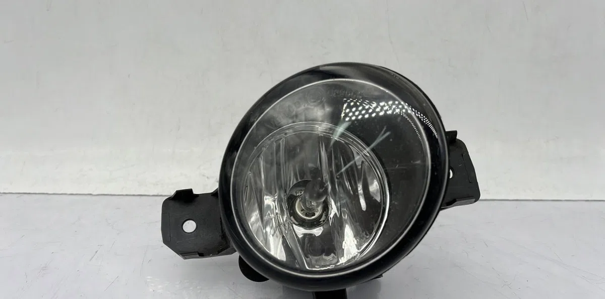 Phare antibrouillard avant droit NISSAN QASHQAI 1 PHASE 1 occasion
