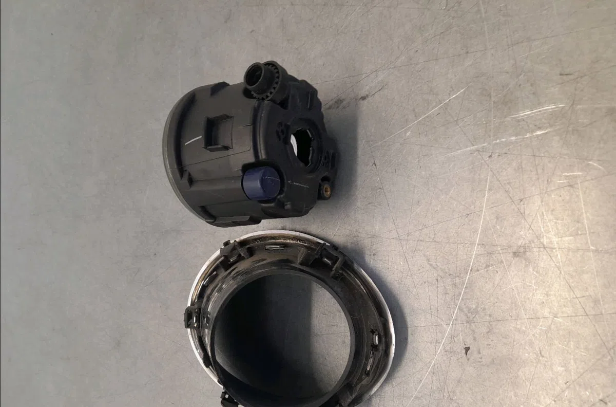 Phare antibrouillard avant droit NISSAN QASHQAI II  1.5 DCI 110ch occasion