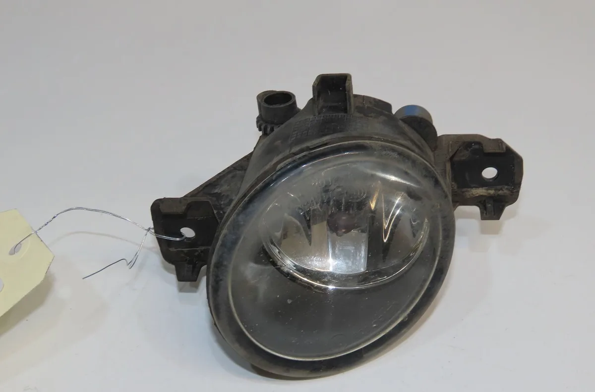 Phare antibrouillard avant droit Nissan QASHQAI - QASHQAI 2 I (J10, NJ10, JJ10E) 1.6 dci traction intégrale (2011-2013)