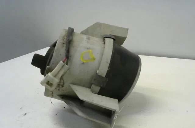 Phare antibrouillard avant droit OPEL AGILA I Phase 1 08-2000--12-2007 1.2i 16v 75ch occasion