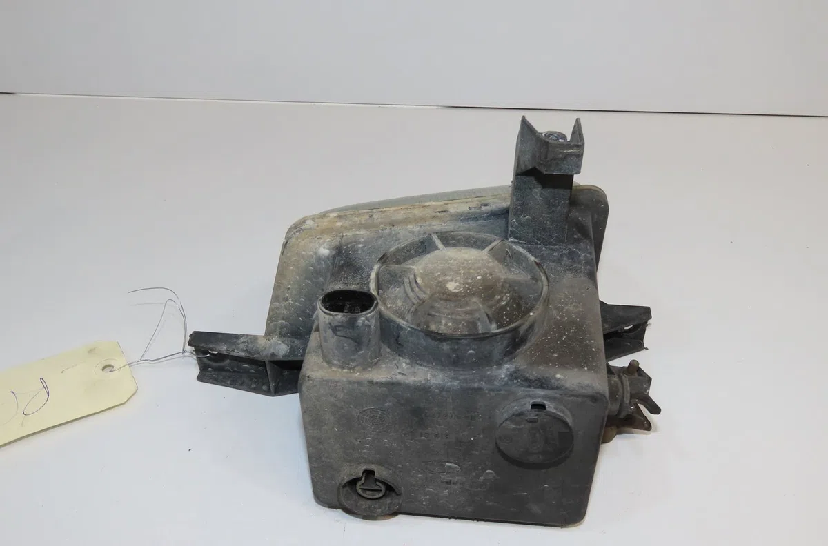 Phare antibrouillard avant droit Opel ASTRA G 3-5 portes (T98) 2.0 dti 16v (f08, f48) (1999-2005) occasion