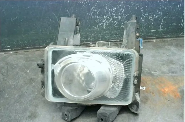 Phare antibrouillard avant droit Opel ASTRA H Break (A04) 1.6 (l35) (2004-2010) occasion