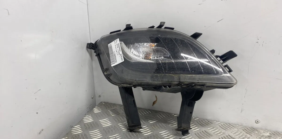 Phare antibrouillard avant droit OPEL ASTRA J PHASE 1 occasion