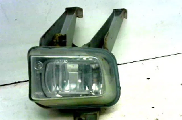 Phare antibrouillard avant droit OPEL ASTRA occasion