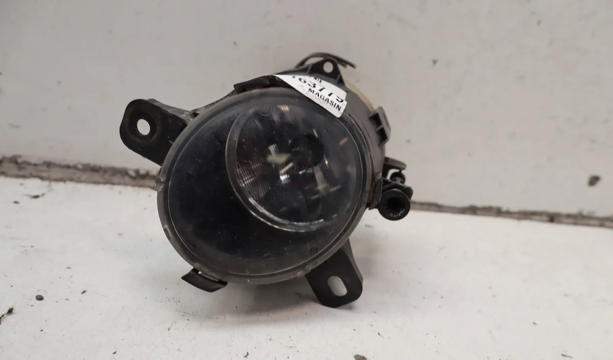 Phare antibrouillard avant droit Opel CORSA D (S07) 1.4 (l08, l68) (2006-2014) 3 portes occasion