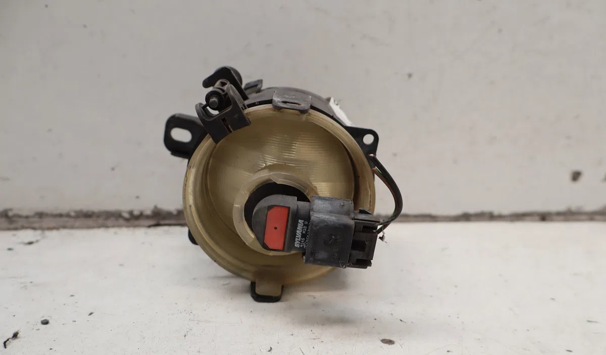 Phare antibrouillard avant droit Opel CORSA D (S07) 1.4 (l08, l68) (2006-2014) 3 portes occasion