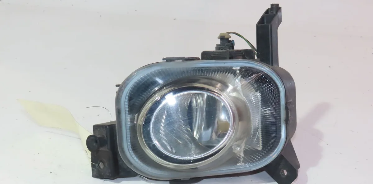 Phare antibrouillard avant droit Opel CORSA D (S07) 1.4 (l08, l68) (2006-2014) occasion