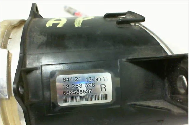 Phare antibrouillard avant droit OPEL CORSA IV Phase 1 09-2006--12-2010 1.3 CDTI 90ch occasion