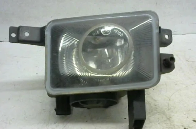 Phare antibrouillard avant droit OPEL CORSA occasion