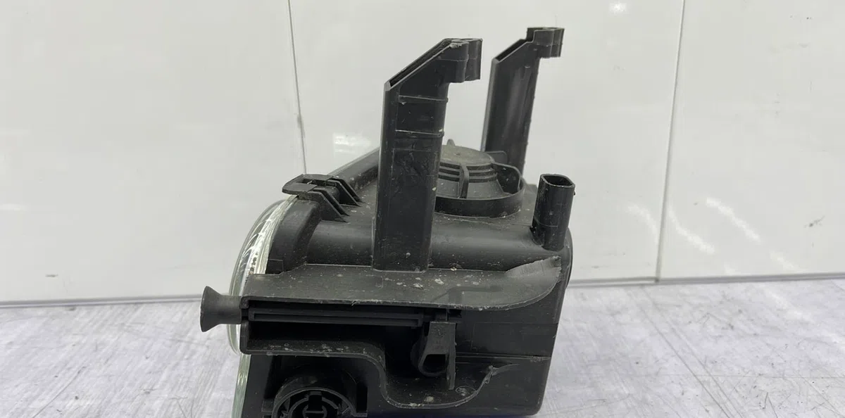 Phare antibrouillard avant droit OPEL MERIVA A PHASE 1 occasion