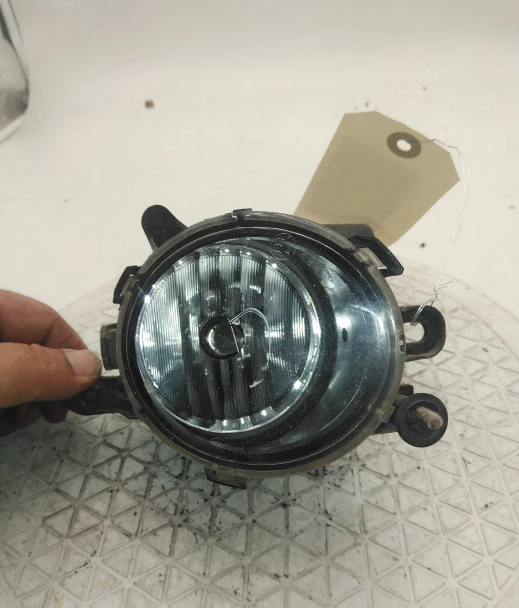 Phare antibrouillard avant droit OPEL MERIVA II occasion