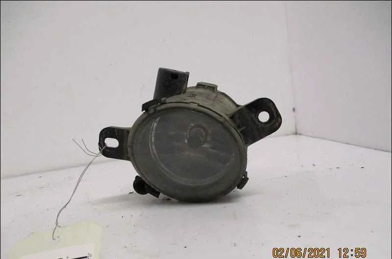 Phare antibrouillard avant droit OPEL MERIVA II occasion