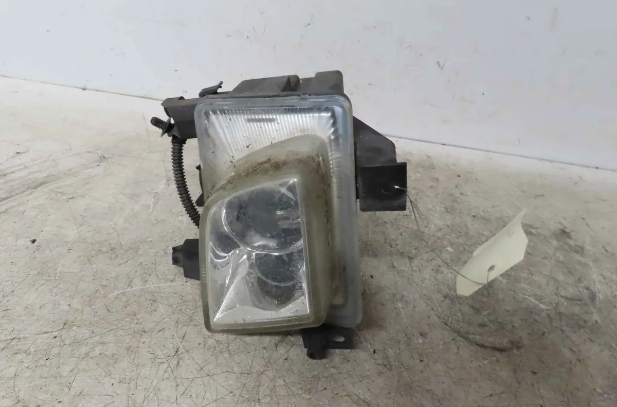 Phare antibrouillard avant droit OPEL VECTRA III occasion