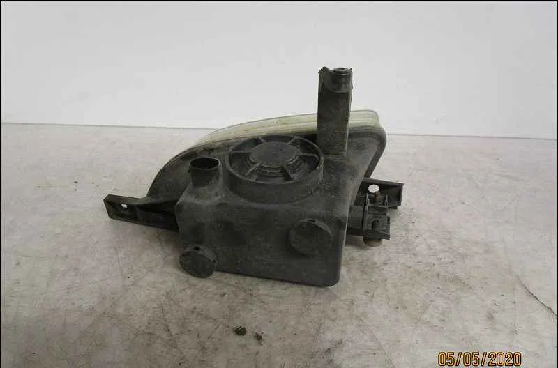 Phare antibrouillard avant droit OPEL ZAFIRA I occasion