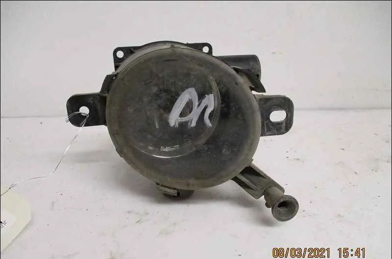 Phare antibrouillard avant droit OPEL ZAFIRA II occasion